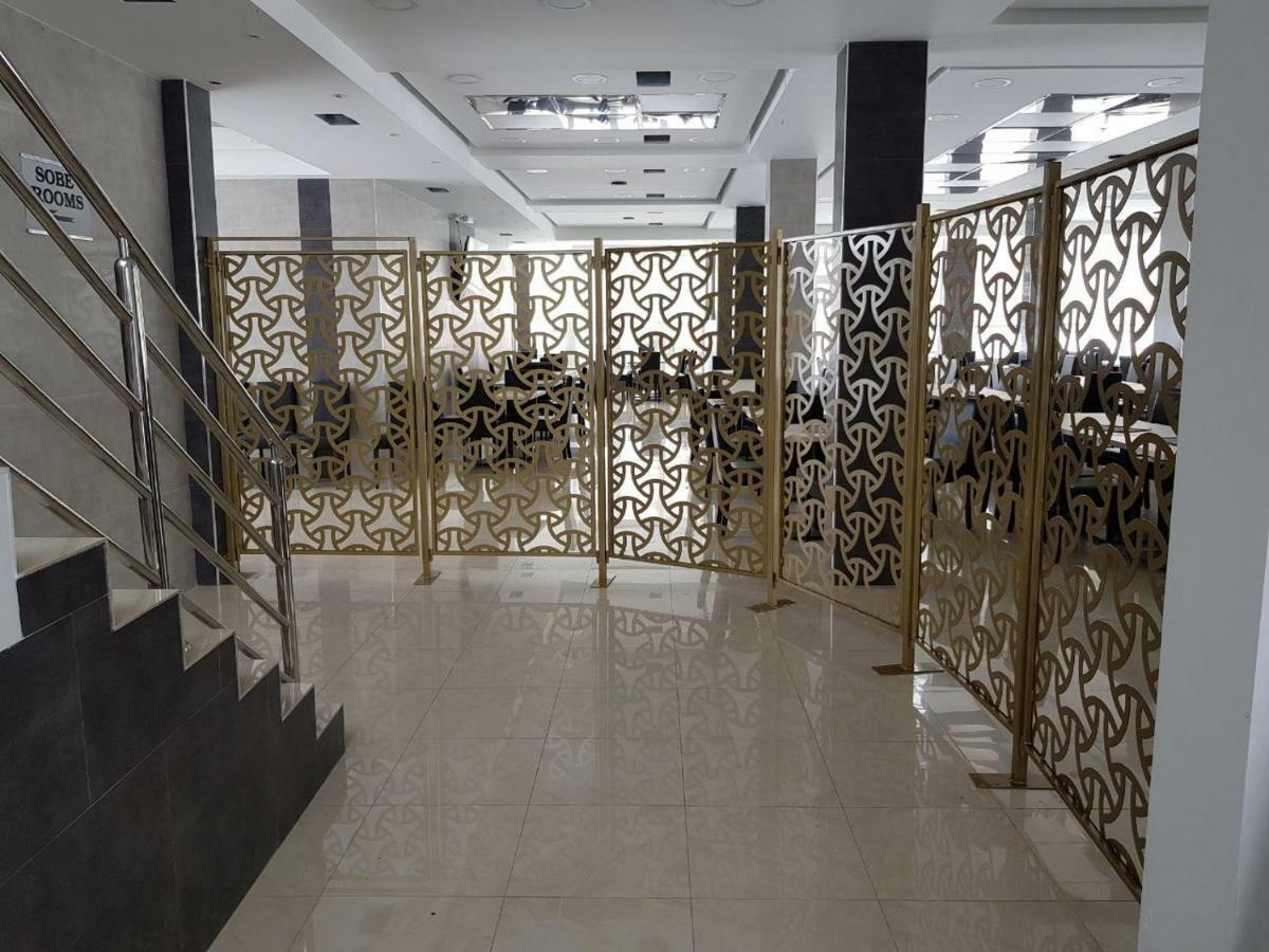 Emro-S Aparthotel Novi Pazar Exterior foto