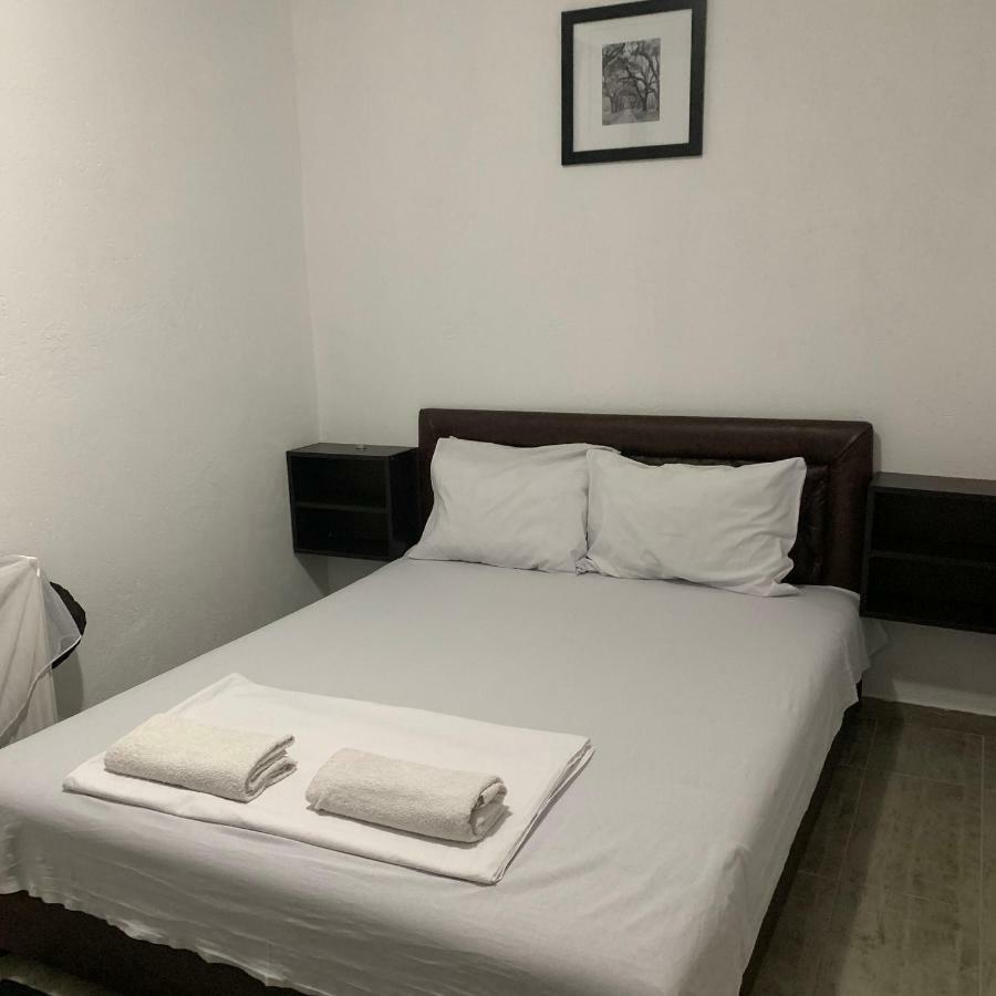 Emro-S Aparthotel Novi Pazar Exterior foto